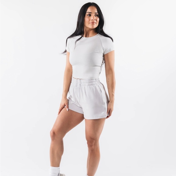 NWT ALPHALETE Women’s Athletics Fleece Sweat Short White Smoke Size SMALL - Picture 2 of 9